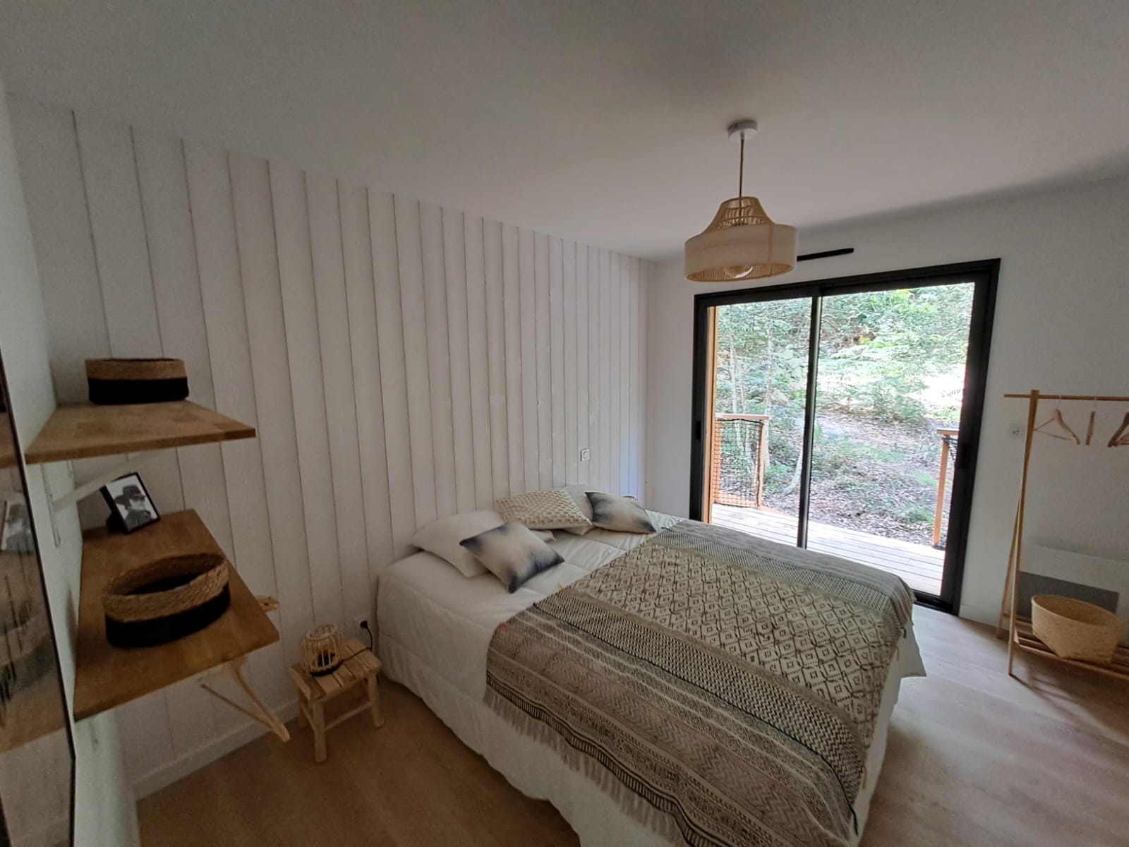 Maison bois intérieur chambre